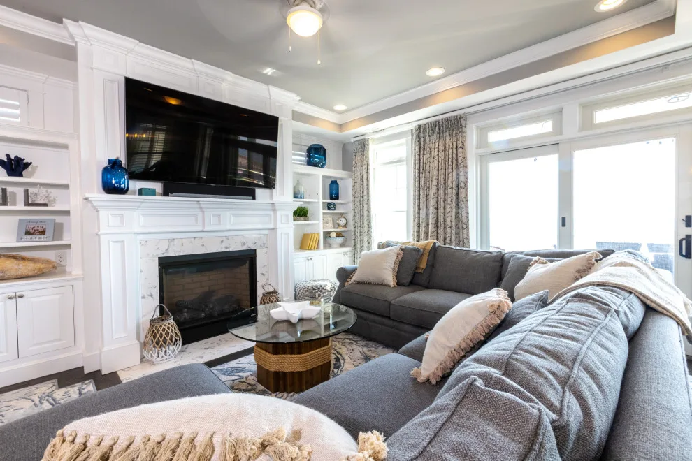 Bespoke Features for an Oceanfront Retreat Construction by J2 Design Studio - Photo 5
