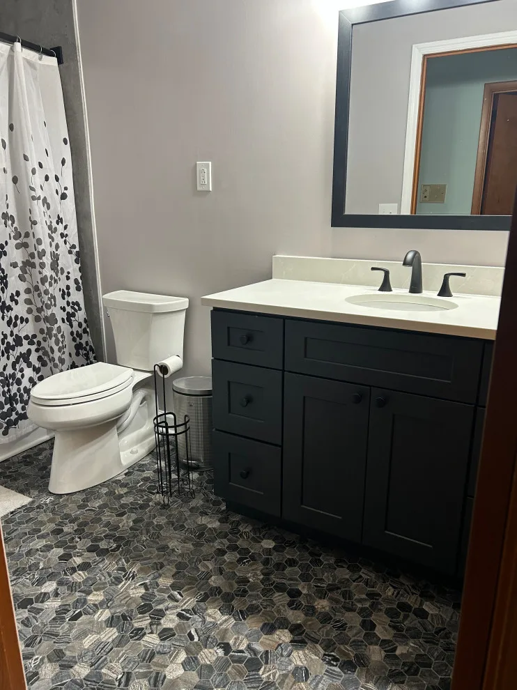 TSH Construction LLC - Photo 3