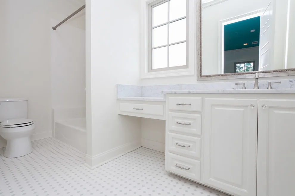 Baton Rouge Oak Estates by Craft Realty Interiors Homes - Photo 18