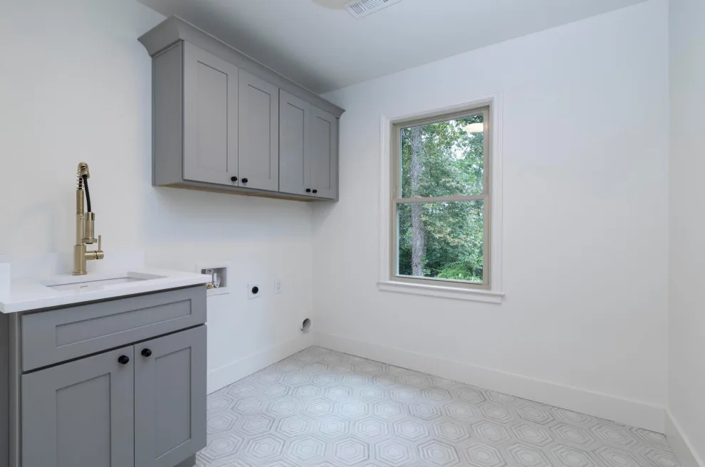 Oakwood Retreat by Dogwood Family Homes - Photo 14