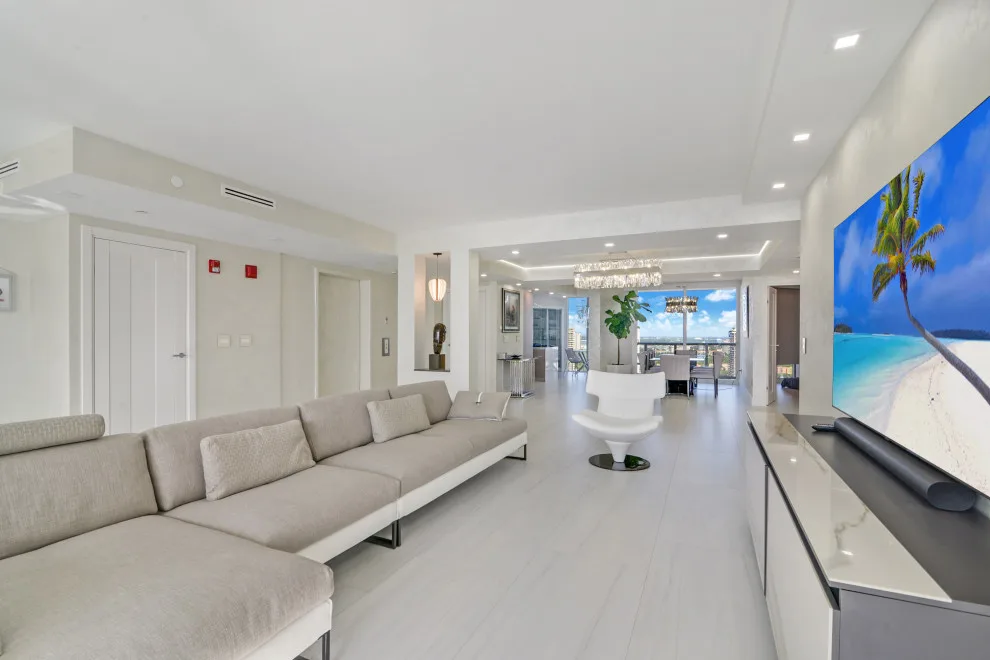 Sea One by TVI Construction, Corp - Photo 2