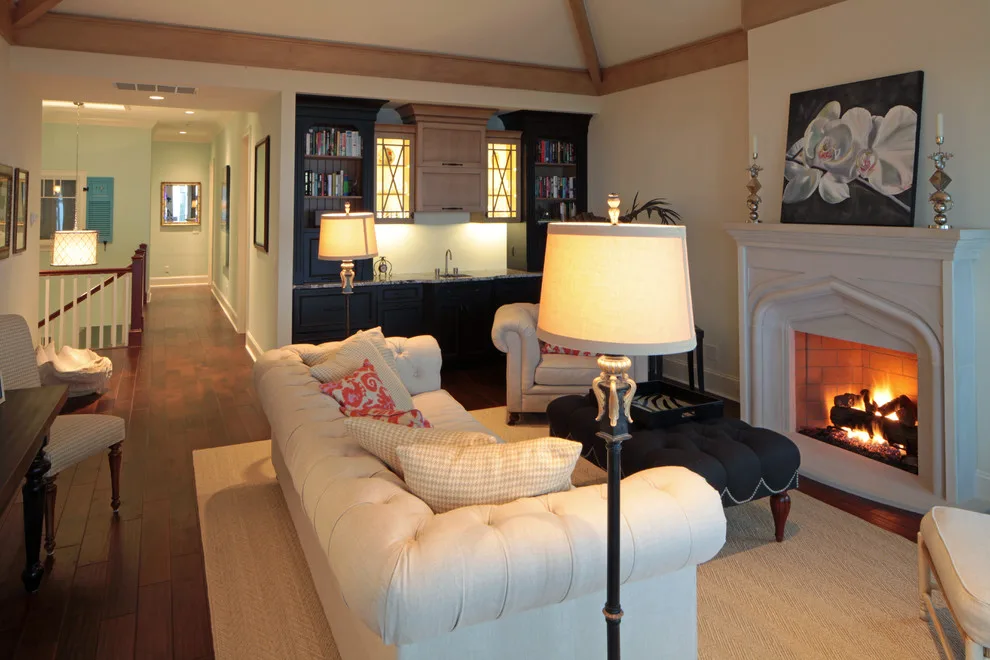 Custom Home by the Oceanfront by Tom Peeples Builder Inc - Photo 8