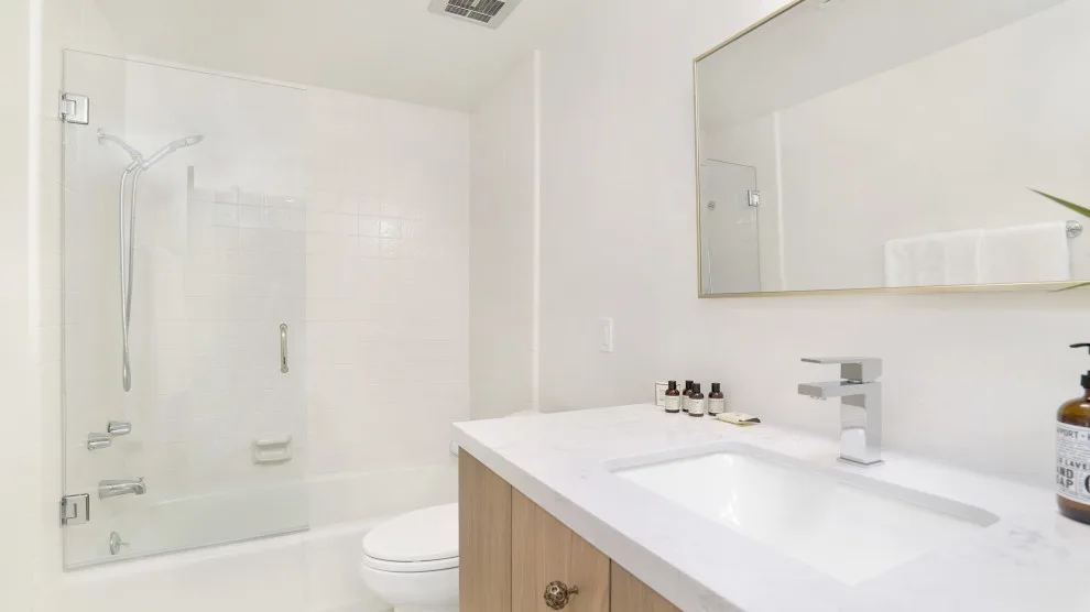 Palm Desert Ocotillo Condo Renovation by Shields Residential Inc. - Photo 18