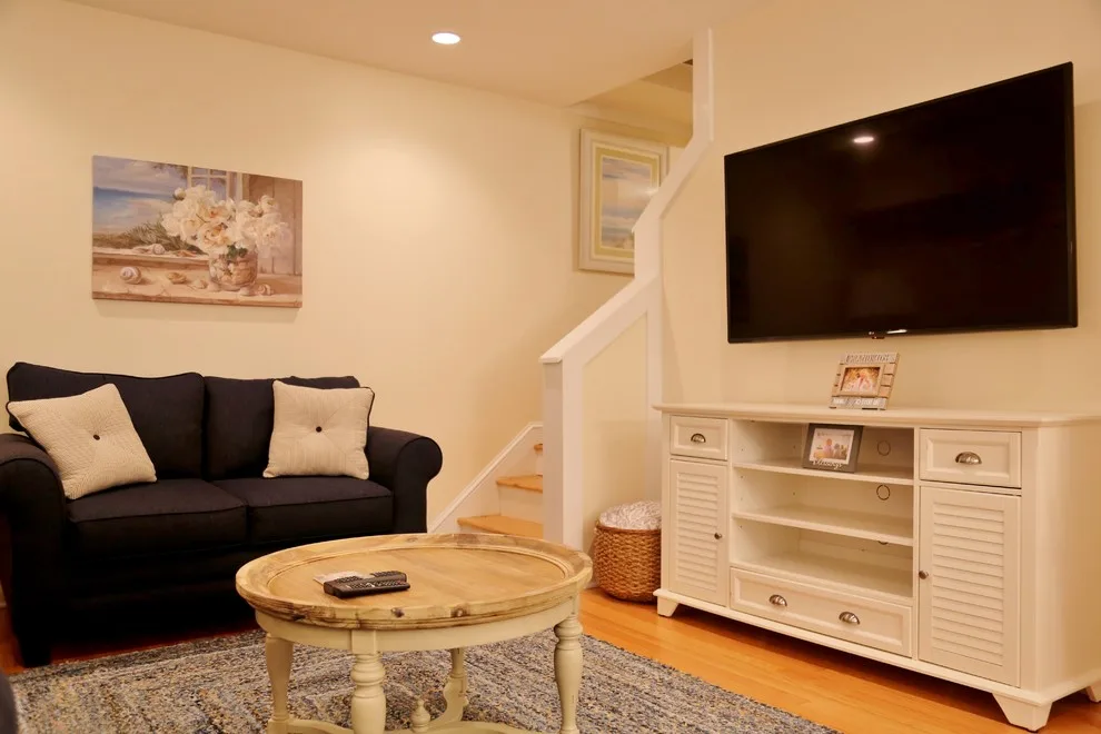 Historic Saybrook by Bedford Construction & Woodworking - Photo 10