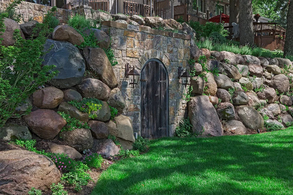 Heritage Craftsmanship by Whitelaw Custom Homes - Photo 4