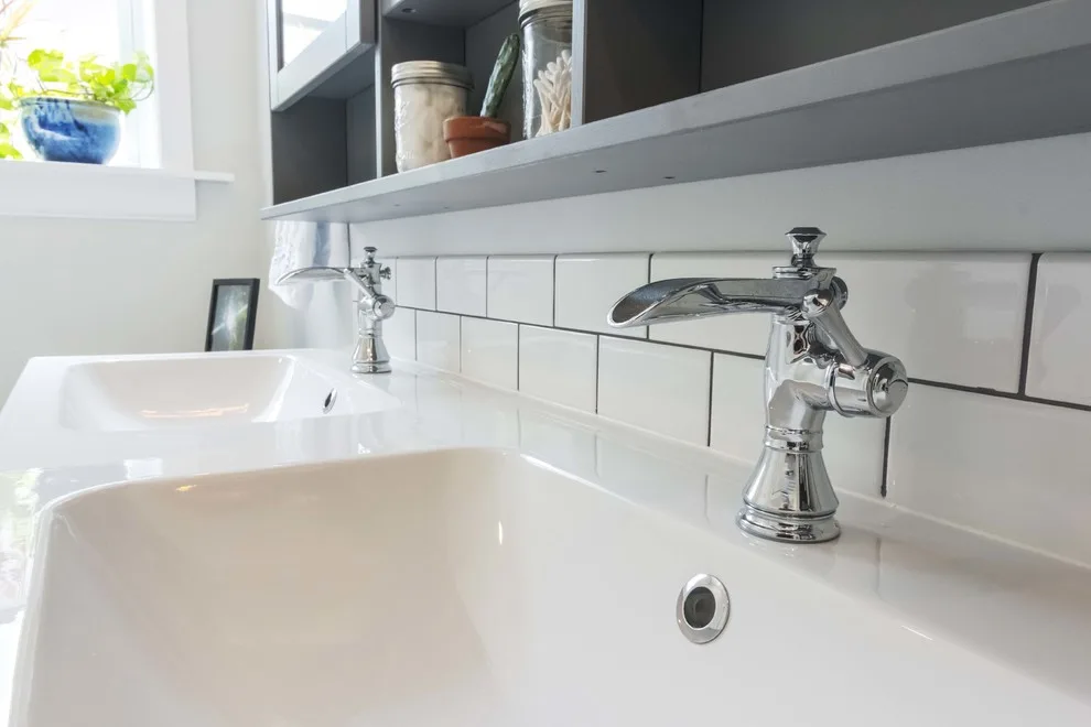 Natural Spa Bathroom by Modern Atmospheres - Photo 2