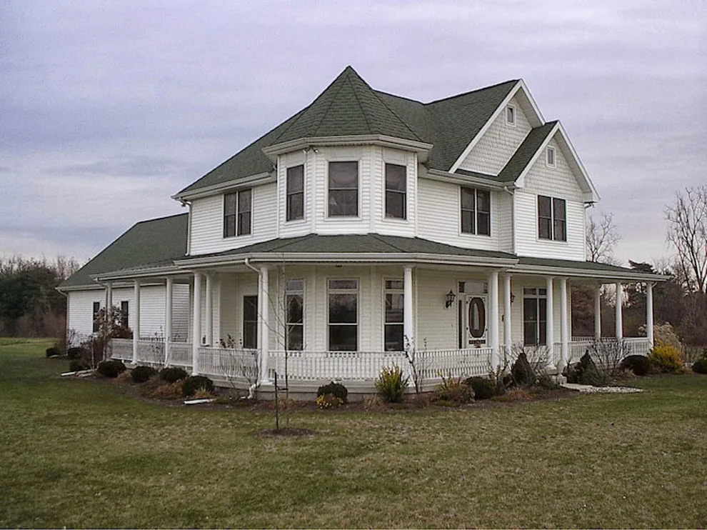 Chase Custom Homes, Ltd. - Photo 2