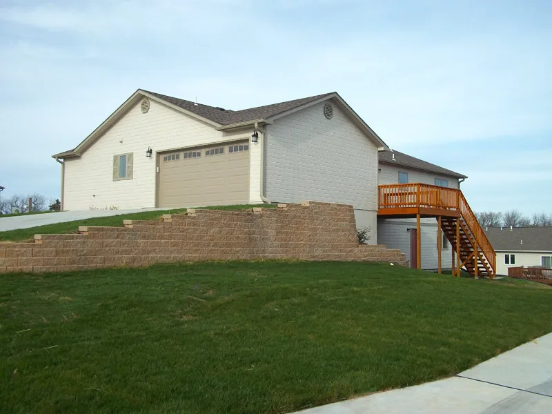 Appletech Design & Construction Inc - Photo 4