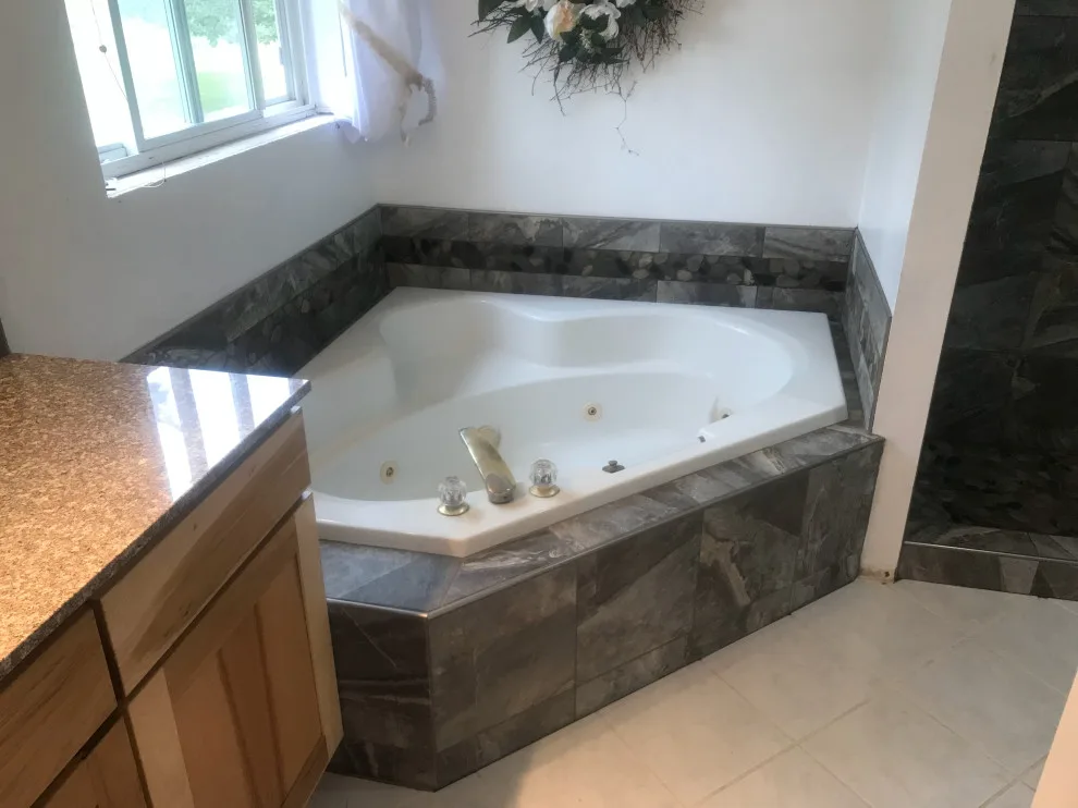 Spa Tub Renovation for the Bathroom by DC Premier Construction - Photo 5