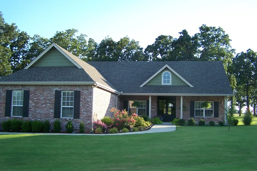 Langley Quality Homes - Photo 4