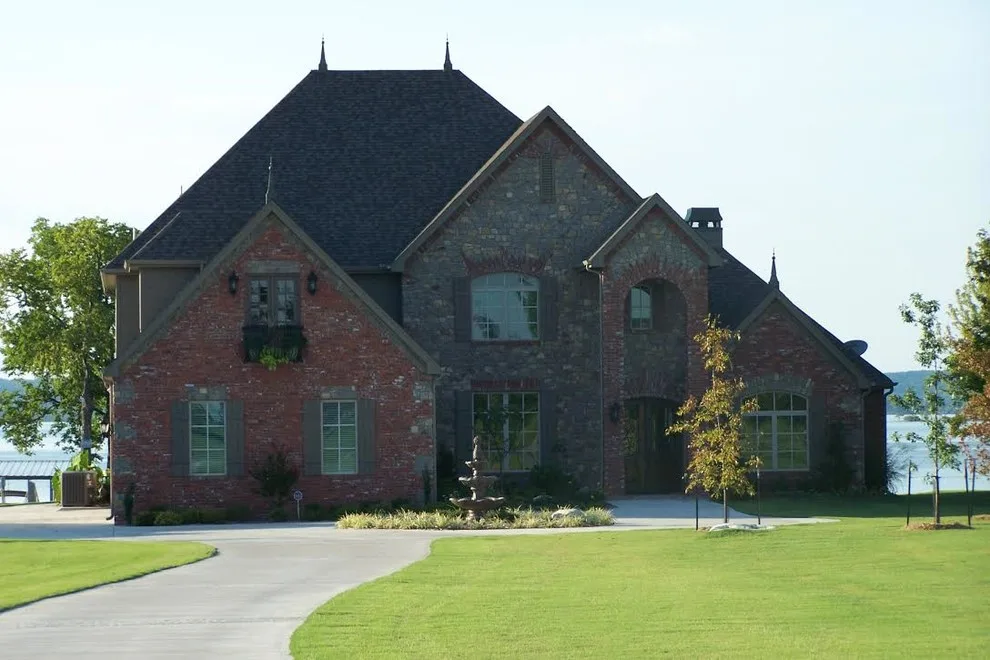 Langley Quality Homes - Photo 14