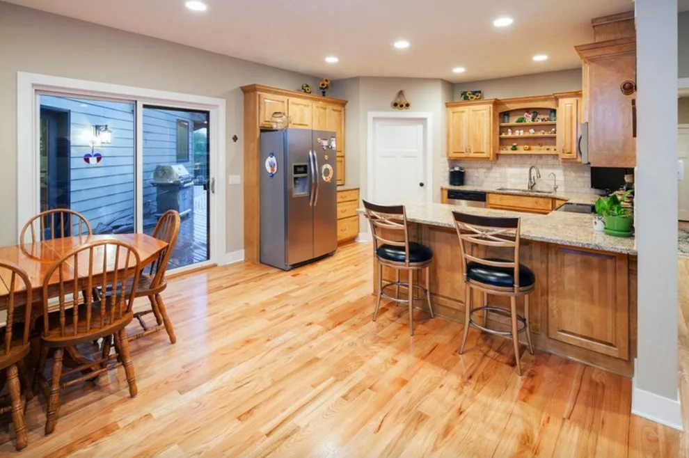 Tom Manley Floors - Photo 8
