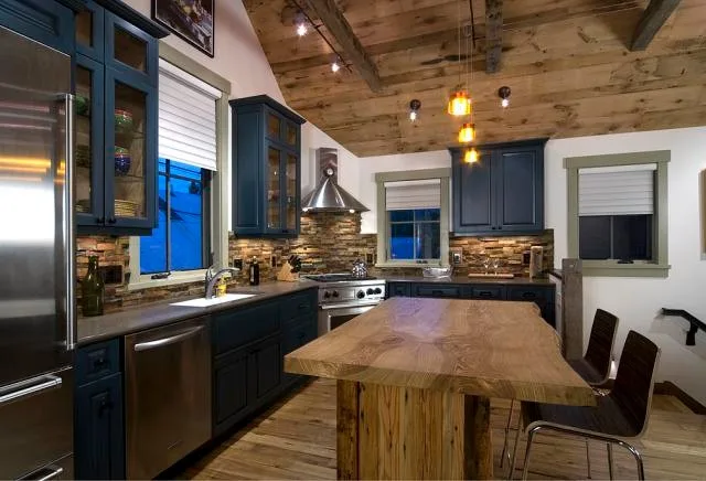 Elegant Spaces by Hargrove Construction Co. Inc. - Photo 11