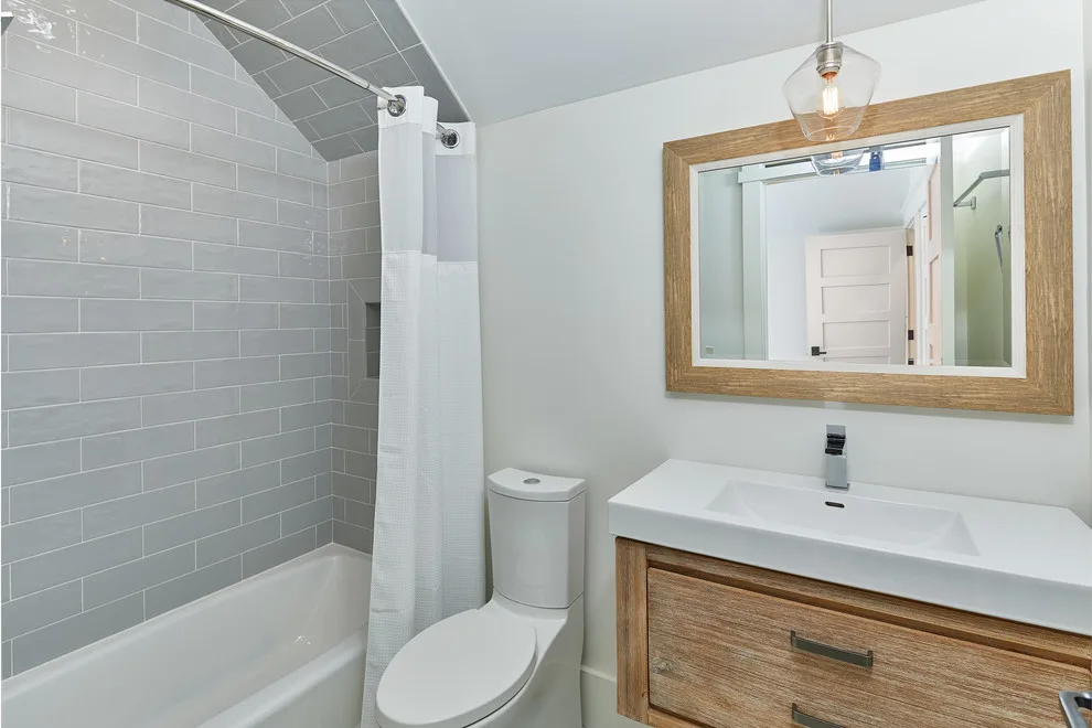 Unexpectedly Blue - Hampton Lake by Coastal Signature Homes - Photo 5