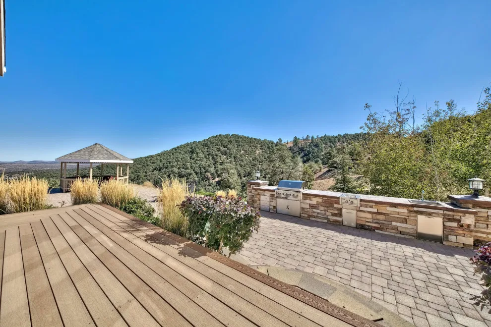 Alfresco Cooking Spaces by ICG Construction & Landscaping - Photo 19