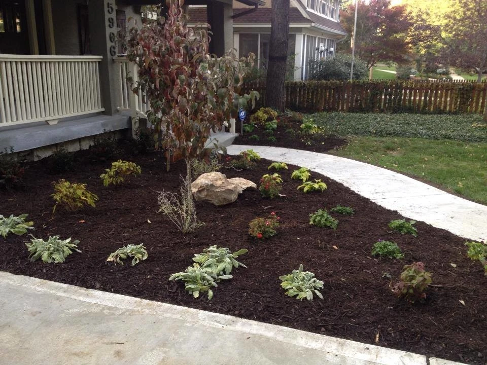 Beautiful Outdoors Lawn & Landscape Inc. - Photo 4