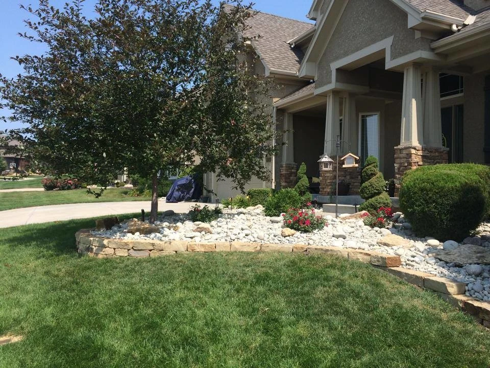 Beautiful Outdoors Lawn & Landscape Inc. - Photo 11