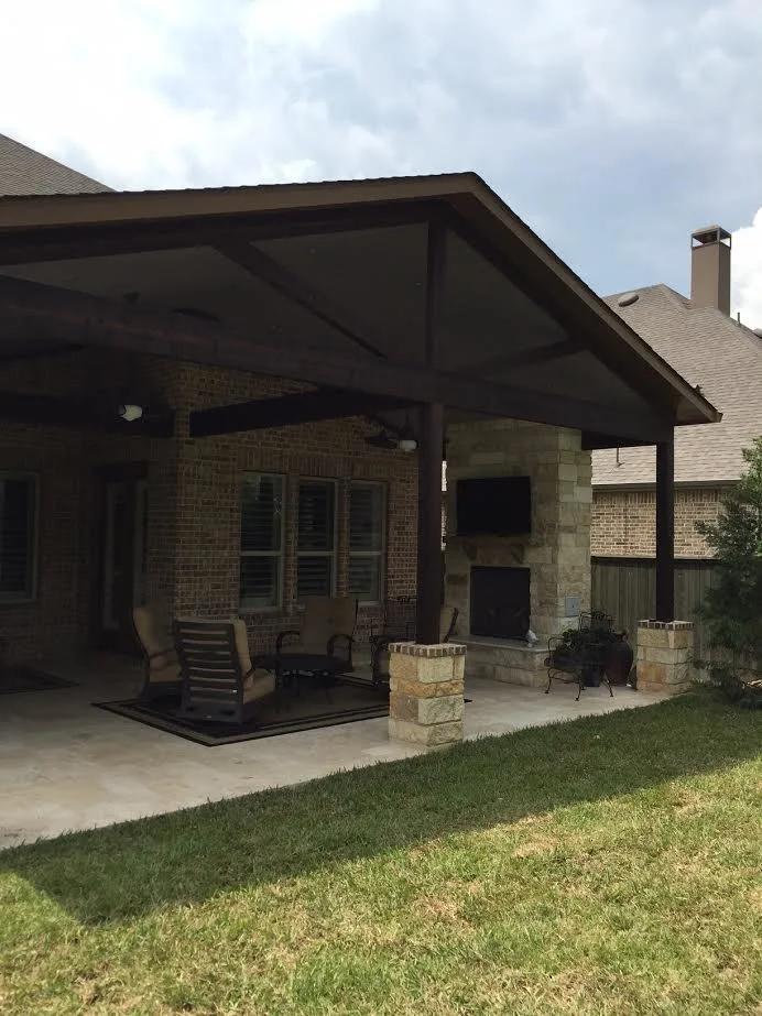 Alfresco Terrace by London Custom Homes - Photo 2