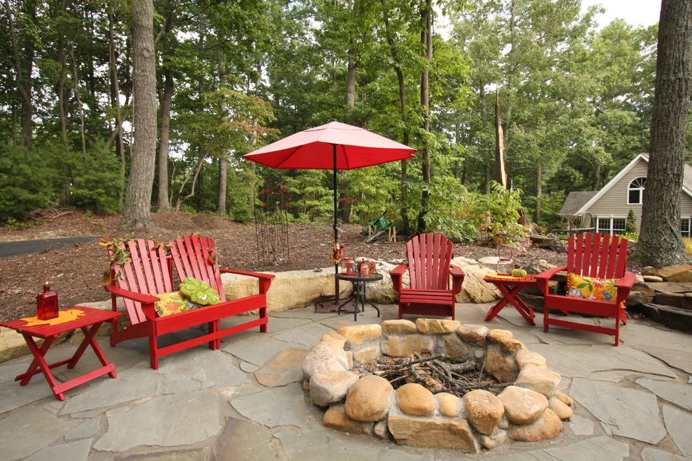 Outdoor gathering area by Blue Ridge Design Build - Photo 3