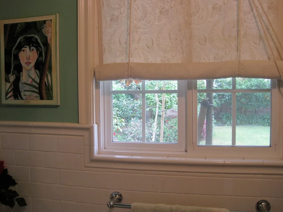 Manor Bathroom at Oxford by Avalon Builders - Photo 4