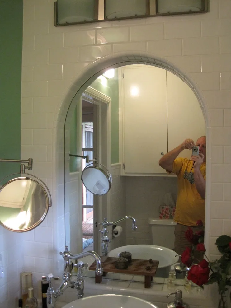 Manor Bathroom at Oxford by Avalon Builders - Photo 3
