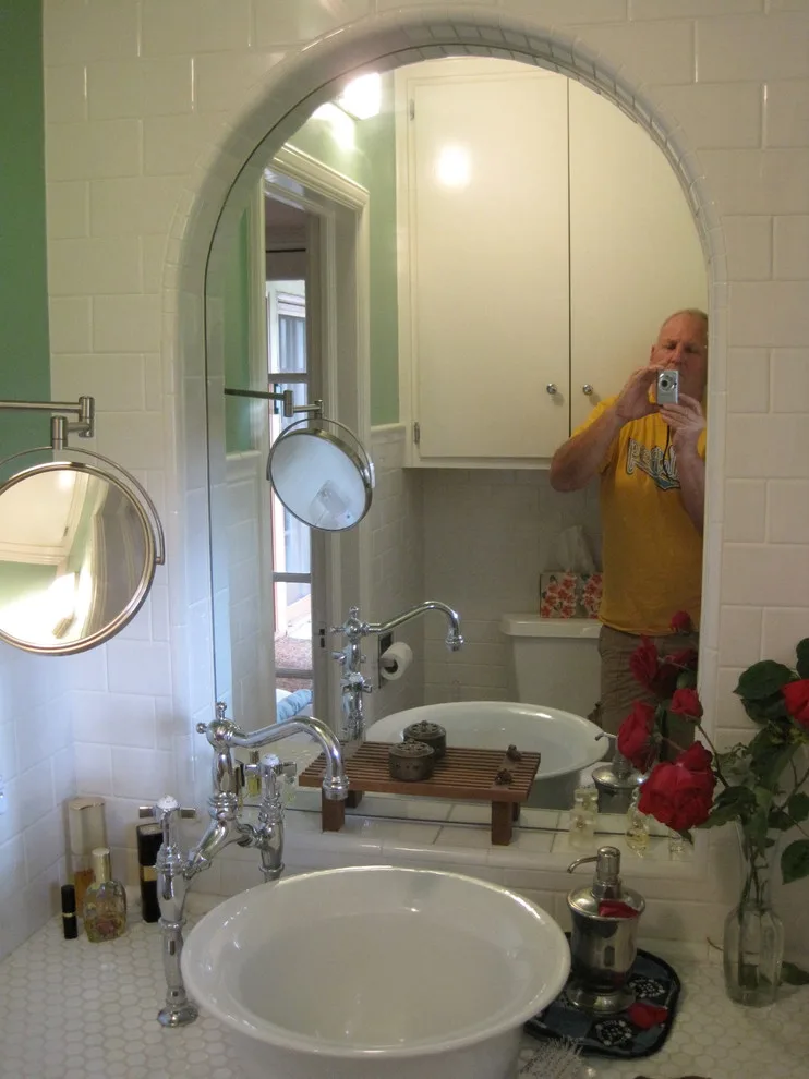 Manor Bathroom at Oxford by Avalon Builders - Photo 8