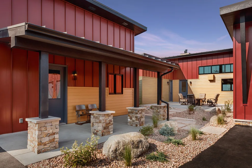 Solid Rock Custom Homes - Photo 3