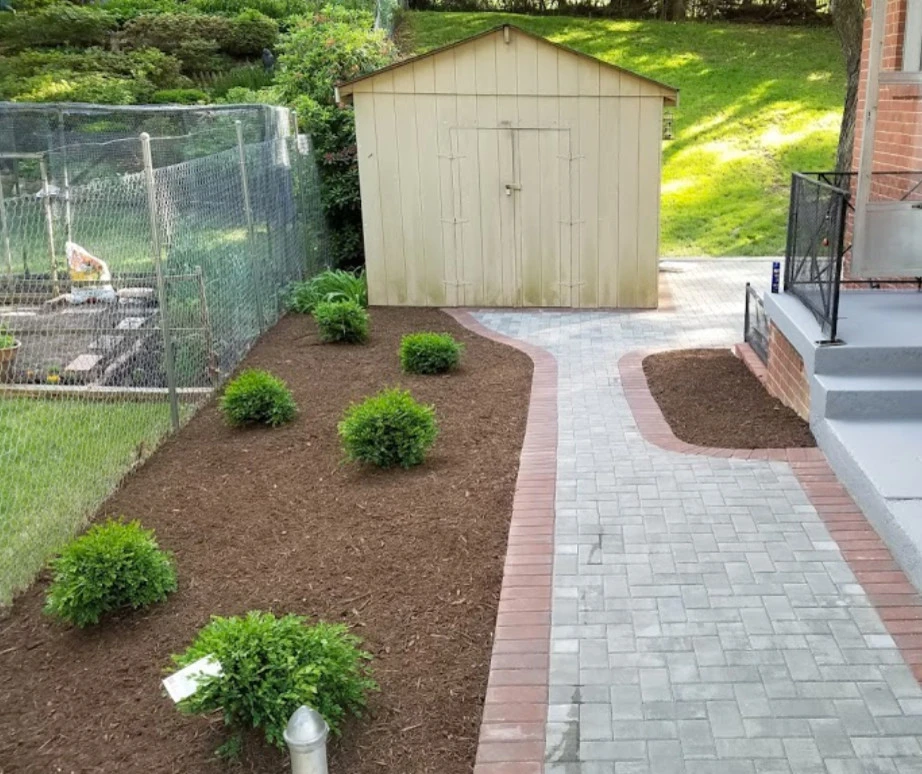 Completed Projects by Best Landscape & Construction - Photo 5