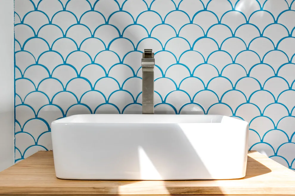 Park Avenue Restrooms by CK Renovations, LLC - Photo 9