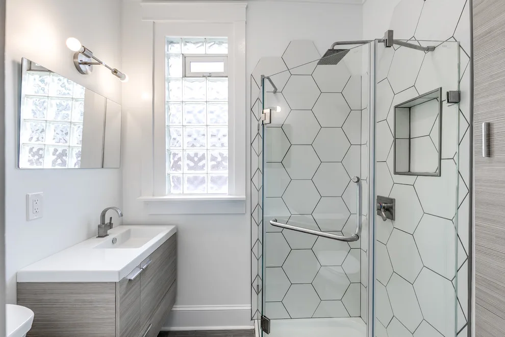 Park Avenue Restrooms by CK Renovations, LLC - Photo 11
