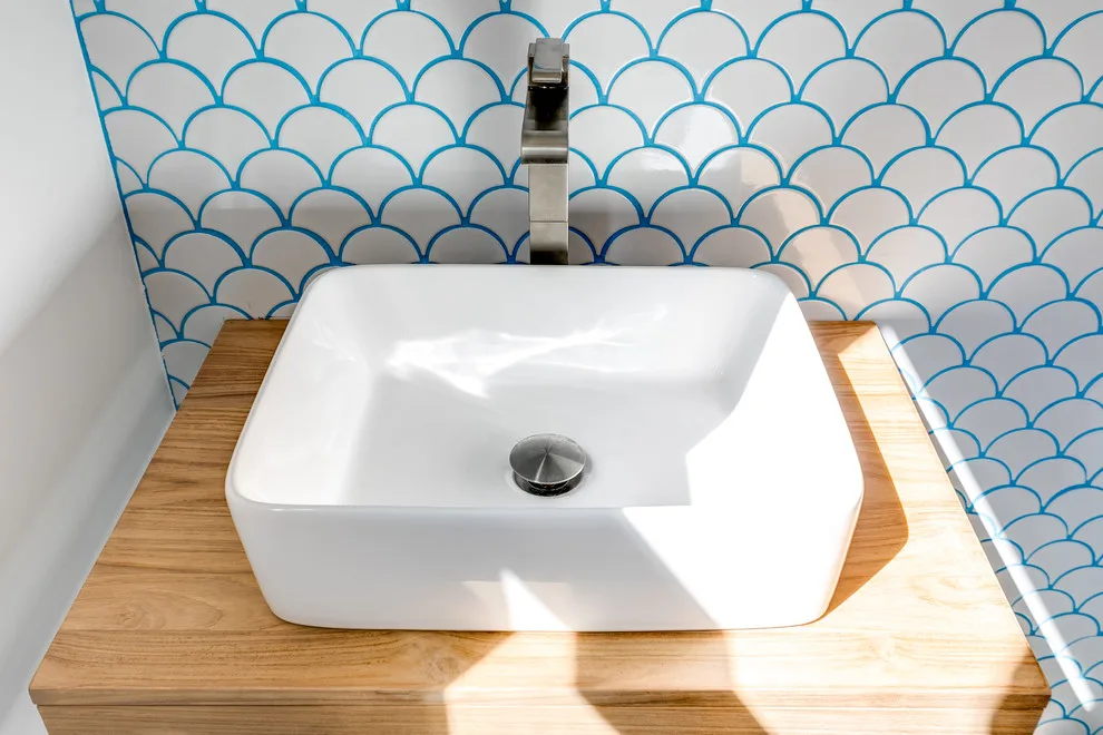 Park Avenue Restrooms by CK Renovations, LLC - Photo 3