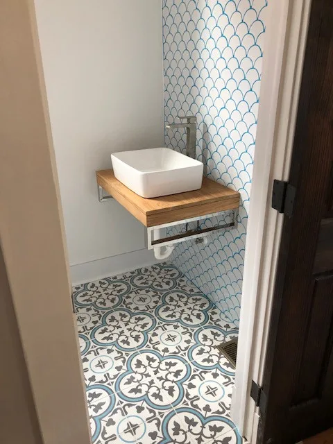 Park Avenue Restrooms by CK Renovations, LLC - Photo 15