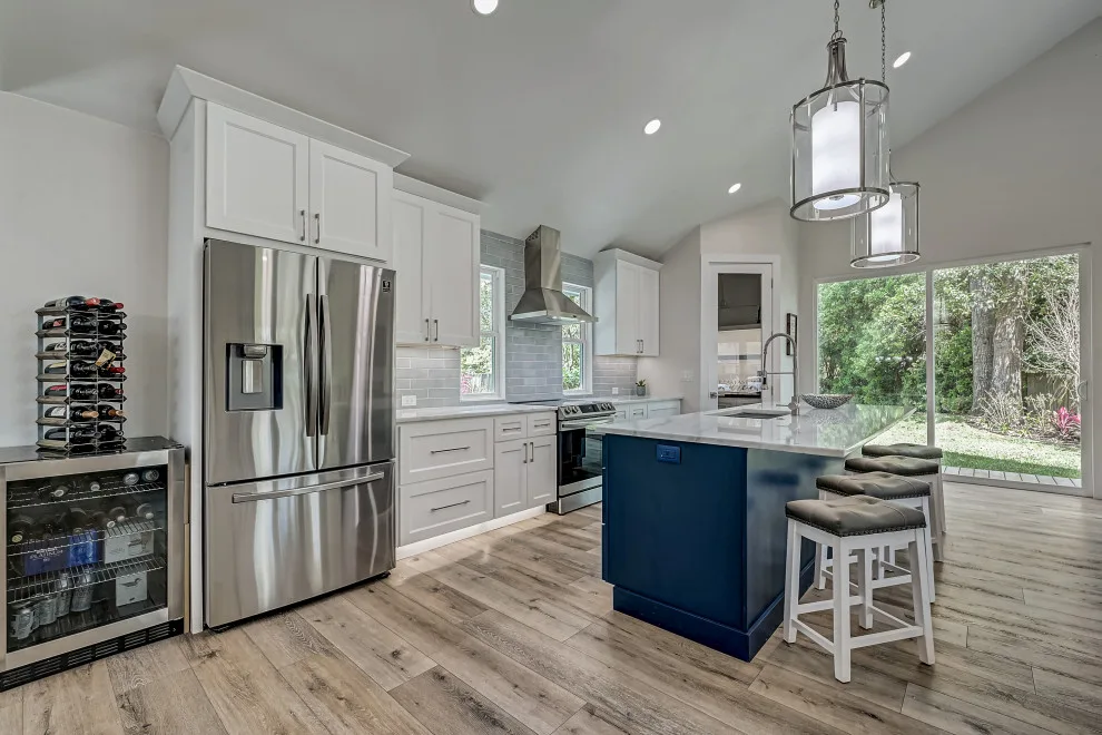 Park-Inspired Residence by Ivy And Oak - CNC Construction Services, LLC - Photo 4