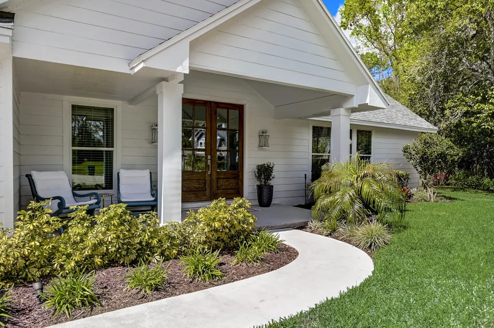 Park-Inspired Residence by Ivy And Oak - CNC Construction Services, LLC - Photo 3