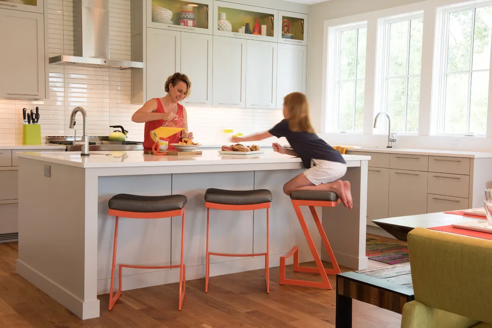 Refined LLC - Photo 7