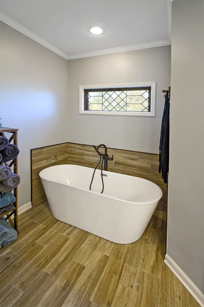 Patches Cove Primary Bath and Kitchen by R & E Remodeling - Photo 11