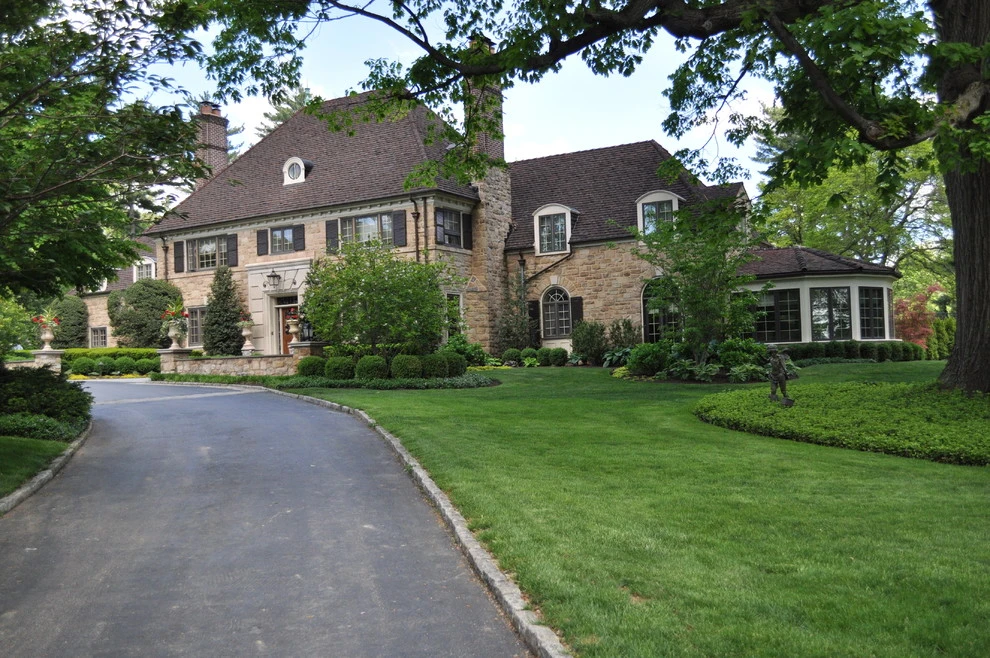 A Classic Estate by Burke Brothers Landscape Design/Build - Photo 15
