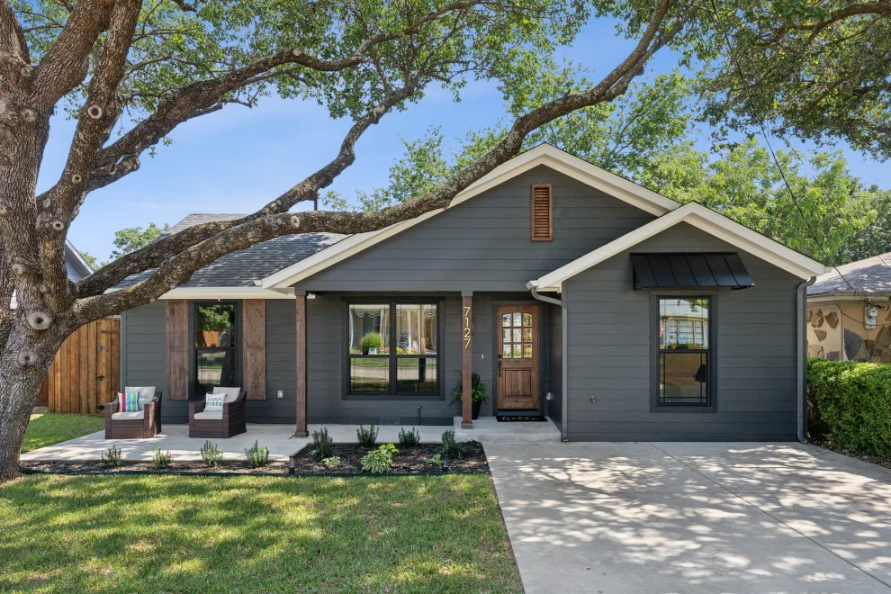 Nut Grove Street by North Dallas Renovations - Photo 9