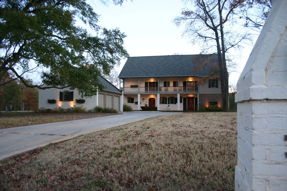 Custom Homes By Sam V - Photo 3