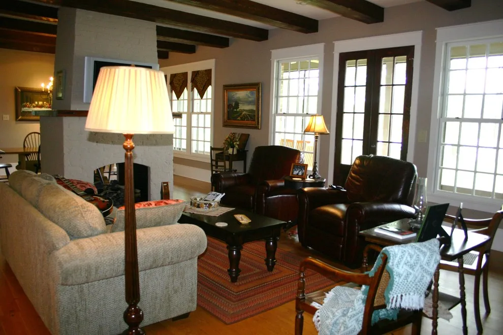 Pecan Valley Home Interiors by Custom Homes By Sam V - Photo 7