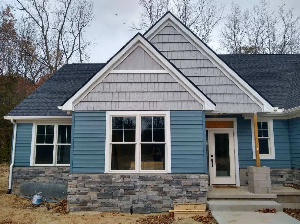 Peters Home by Markin Co. - Photo 3