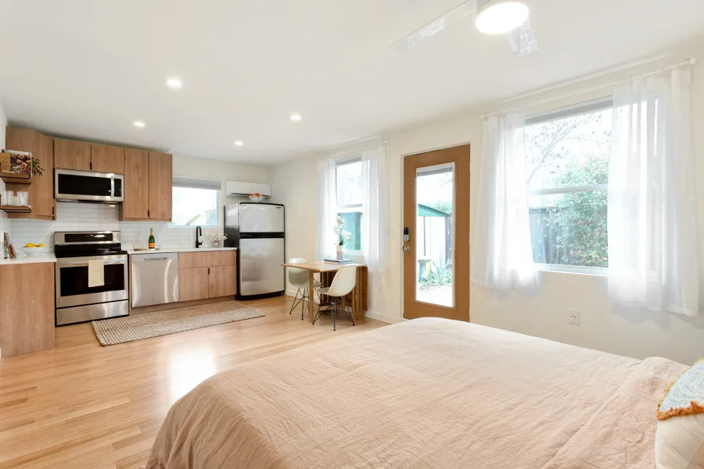 Philco Drive - Complete Home Renovation by Simply Home - Photo 18
