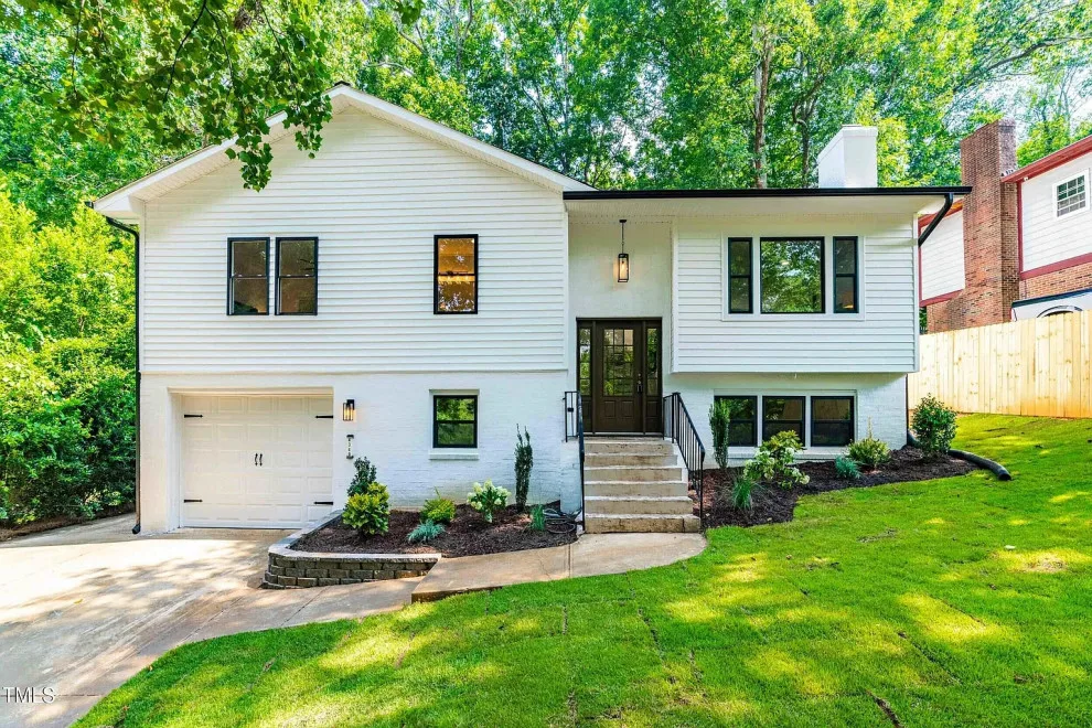 Raleigh Pickwick by Suazo Contracting Company - Photo 11