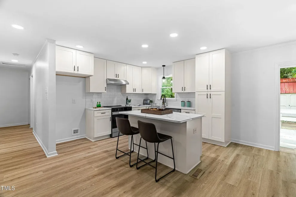Suazo Contracting Company - Photo 10