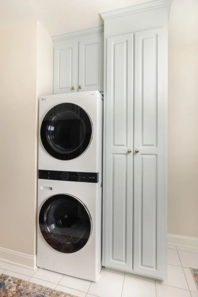 Piedmont | Washing Area by Construction Straight Up - Photo 2