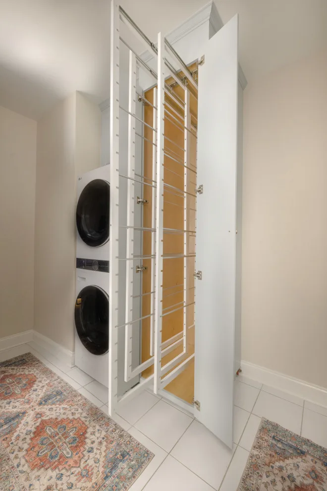 Piedmont | Washing Area by Construction Straight Up - Photo 3
