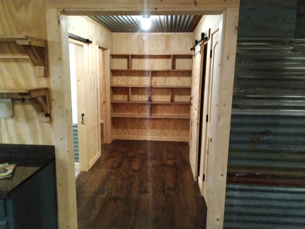 Pine Forest Lodge by Household Of Faith Services Llc - Photo 18