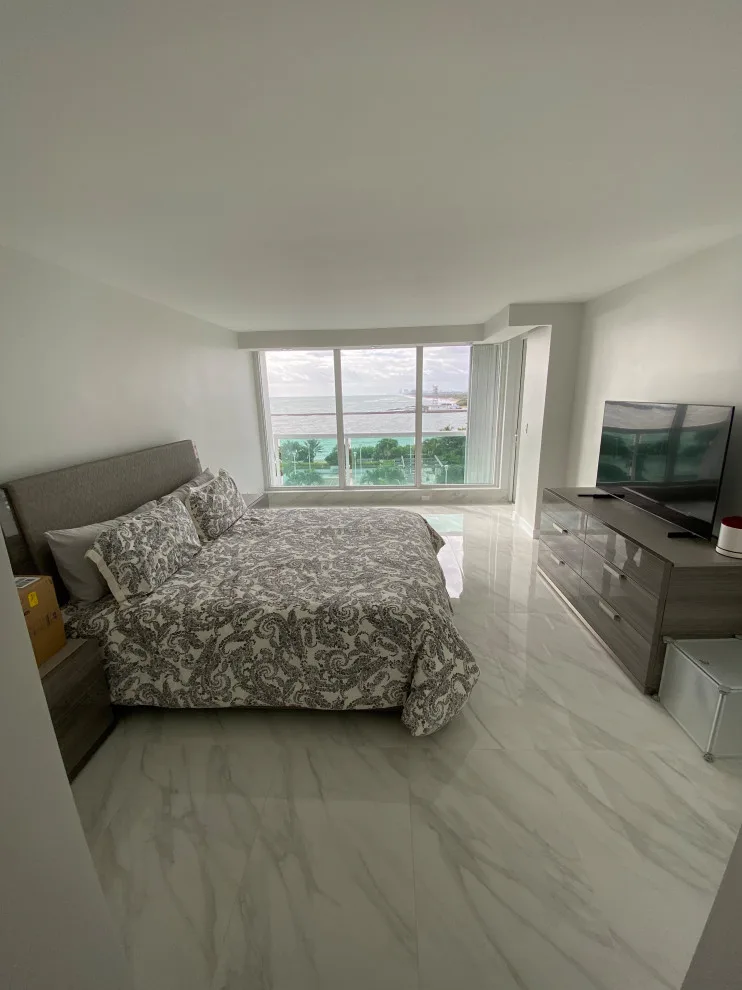 Americas I Condominium Makeover by FCL Construction Group Corp - Photo 5