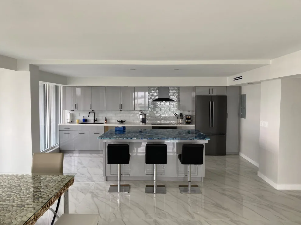 Americas I Condominium Makeover by FCL Construction Group Corp - Photo 9