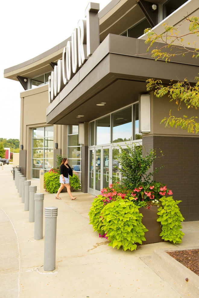 Apache Mall by Sargent's Gardens - Photo 11